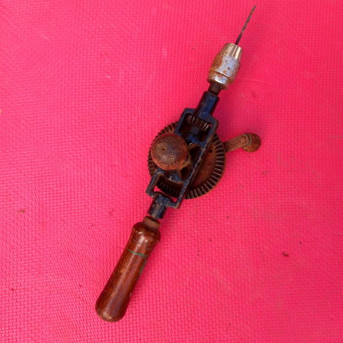 Vintage hand drill used, functional