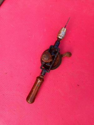 Vintage hand drill used, functional