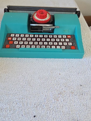 Mettoy vintage child typewriter used, 1960 England