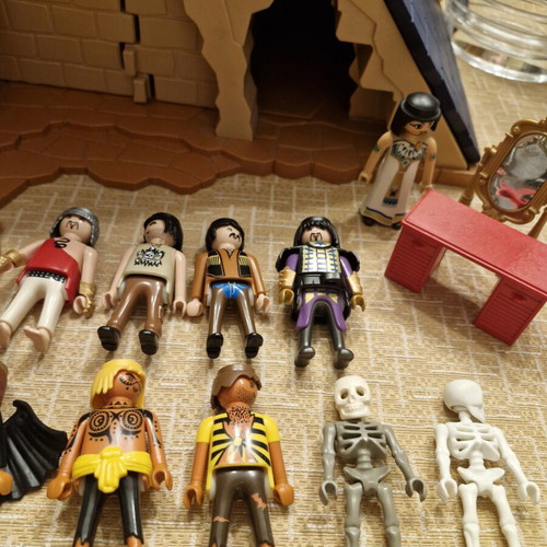 Playmobil pyramid set like new