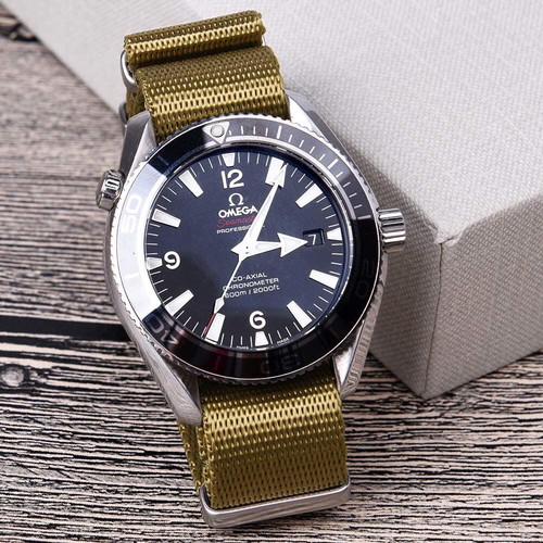 Nato Strap Style Premium Khaki 21mm - 22mm like new