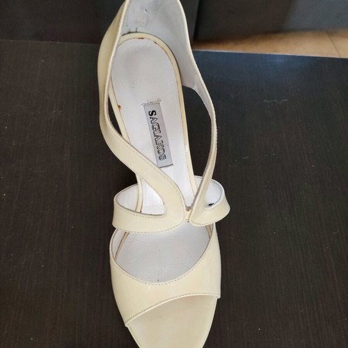 Sagiakos beige sandals like new, size 38
