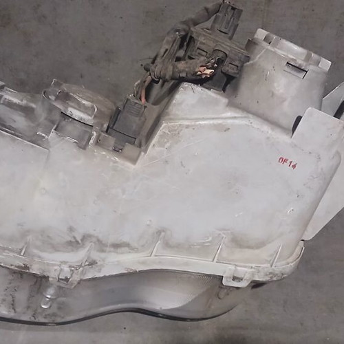 Hyundai Coupe 1999-2001 right headlight used, original