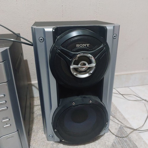 Sony HCD-RG333 radio CD player used, for parts or repair
