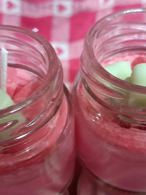 Κεράκια σόγιας χειροποίητα σε μικρά βάζα με αρώματα