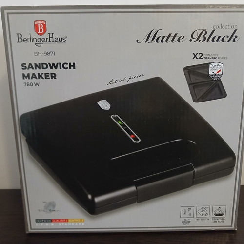 BerlingerHaus Toaster new in original packaging