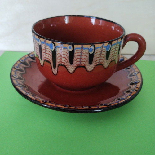 Troyan Ceramics Service Parts like new with traditional decor