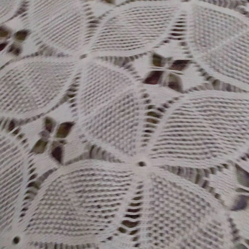 Knitted tablecloth new 1x1