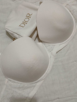 White bustier bra 85D with lace