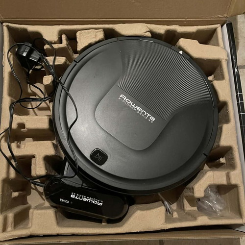 Rowenta Xplorer Serie 45 RR8225WH robotic vacuum like new