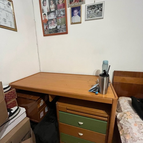 Children's bedroom set like new with desk, bookshelf and nightstand