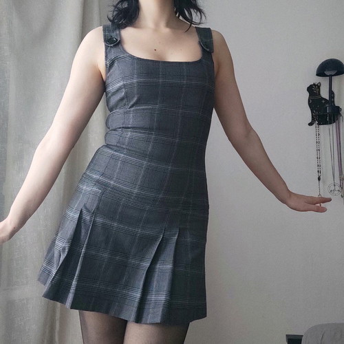 Elements by Kenvelo gray plaid mini pleated dress size XS like new