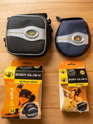 Body Glove CD/DVD Cases set of 2 new, protective and portable