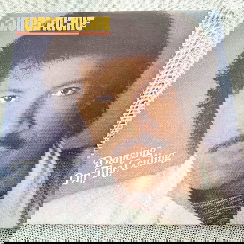 Lionel Richie – Dancing On The Ceiling  LP