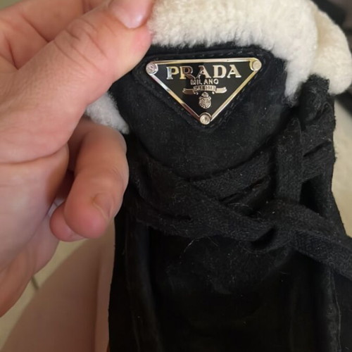 Prada shoes like new, size 39, black and beige
