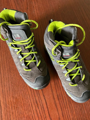 KARRIMOR KIDS BOOTS No34
