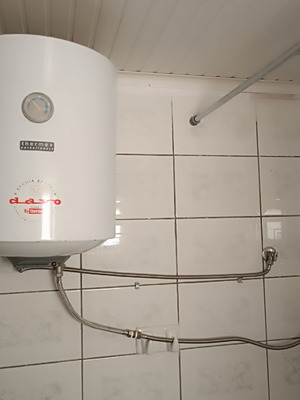 Water heater 60 liters used, light condition