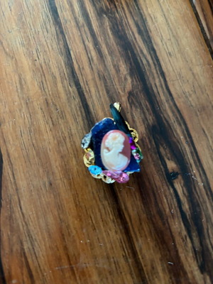 Handmade pendant used with stones and colorful crystals