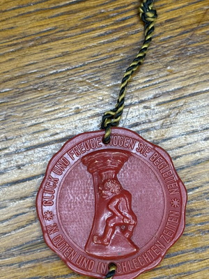 Keychain red seal used, German