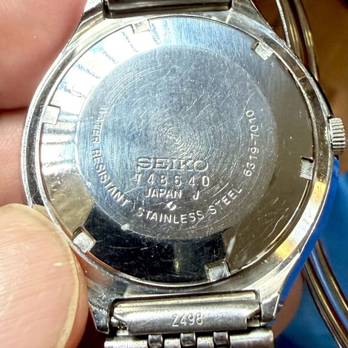 Seiko 5 automatic vintage wristwatch with 40mm stainless steel case