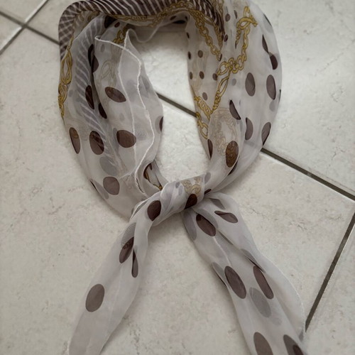 Women’s polka dot scarf like new, beige