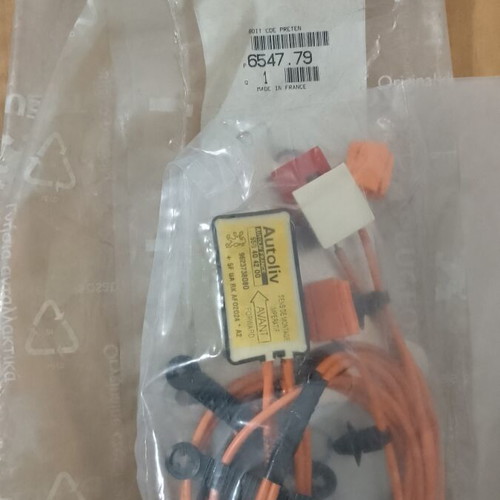 Peugeot 106 S2 Seat Belt Control Unit new, genuine 6547.79