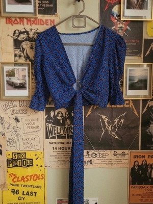 Floral Y2K blouse blue, size M, new
