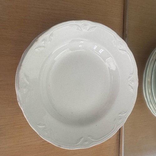 Vintage porcelain plates used, set of 9 pieces from 1920