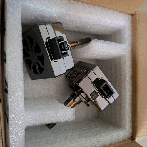 LED Headlight Bulbs D1S/D1R new, high quality set of 2