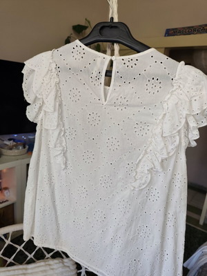 Stradivarius blouse white medium used