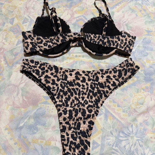 Leopard Print Bikini Set XL like new