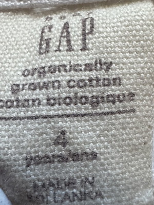 Gap Kids white organic cotton shirt for 4 years
