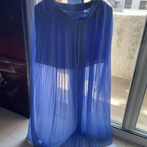 Zara maxi skirt like new, turquoise, size XS