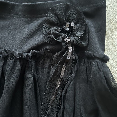 H&M Y2K black mini skirt with ruffles and floral detail used