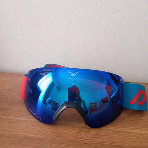 Dynafit ski goggles new with anti-fog lens