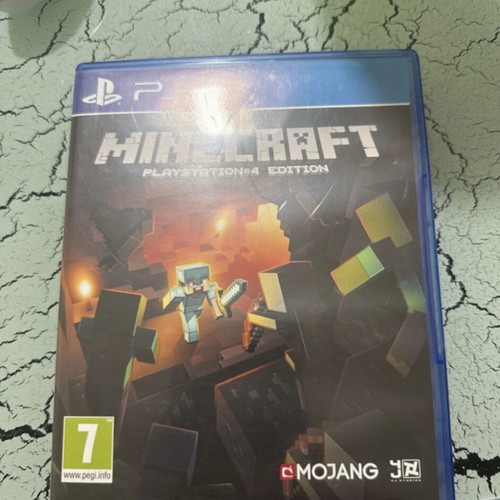 Minecraft PS4 game like new