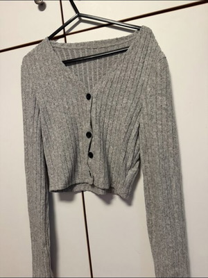 Cardigan gray with buttons like new