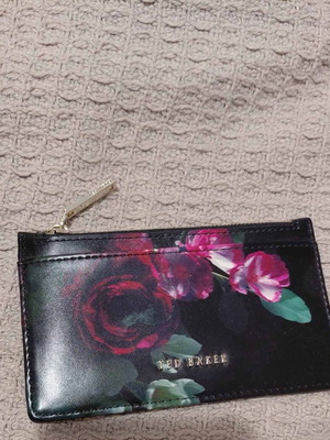 Ted Baker Alorina δερμάτινη θήκη καρτών με floral σχέδιο σαν καινούργιο, μαύρο και μωβ