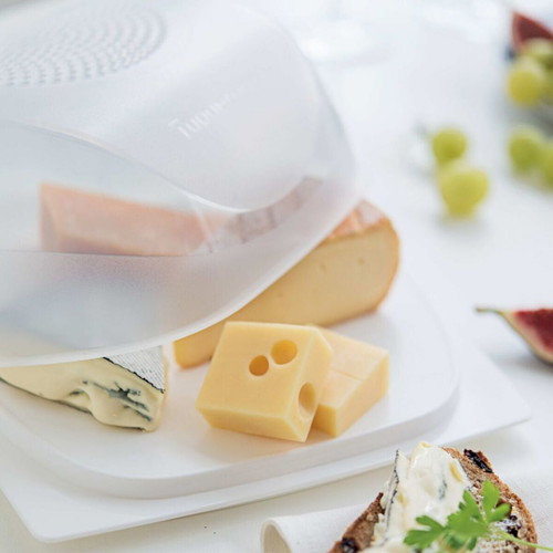 Smart cheese container medium 60% !Tupperware