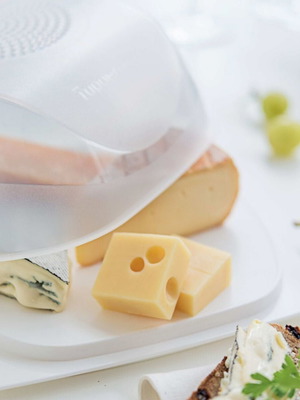 Smart cheese container medium 60% !Tupperware