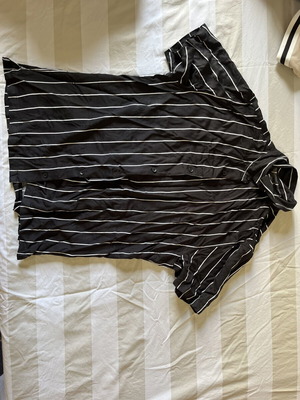 Men's summer shirt like new, black, size M