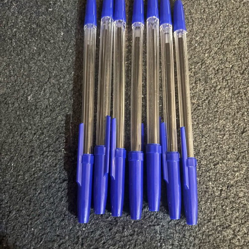 Set of 6 blue pens with gift red pen new