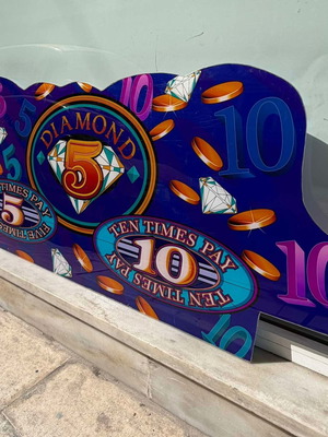 Casino Diamond 5 Ten Times Pay Slot Machine Sign used