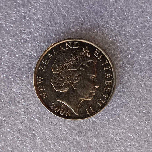 Κέρμα 50 Cents Νέα Ζηλανδία 2006 μεταχειρισμένο, Endeavour Queen Elizabeth II
