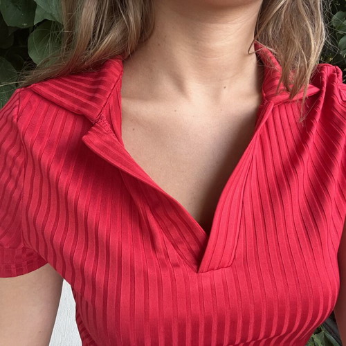 Shein red top like new, size S