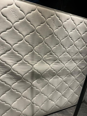 Διπλό στρώμα Candia μεταχειρισμένο 1.80x2.00 ξενοδοχείου