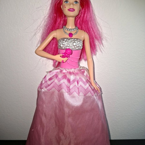 Barbie rock n royals used without shoes