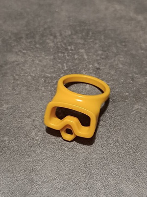 Playmobil yellow diving mask