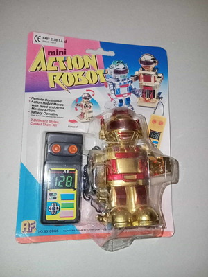 Action robot toy with remote control from the 90s, stock item