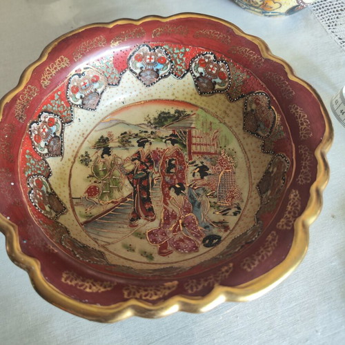 Vintage Satsuma hand-painted deep plate